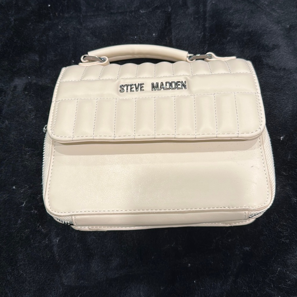 Steve Madden Bone color handbag